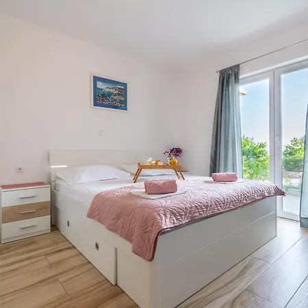 Apartment Buljan *